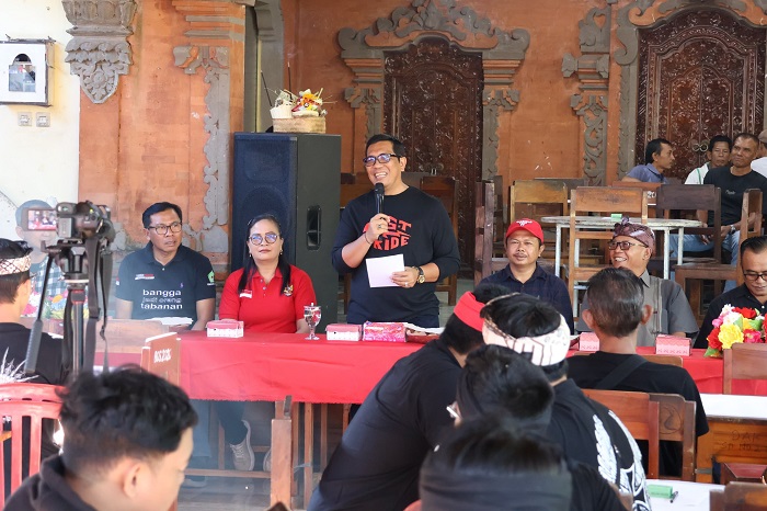 Dari Meja Ceki, Semangat Kebersamaan Bersemi: Inisiatif Kreatif Warga Tabanan