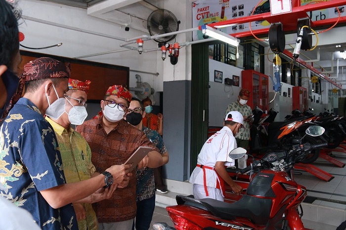 Vokasi Berbasis TEFA, AHM Bekali Siswa Terkait Teknik dan Bisnis Sepeda Motor