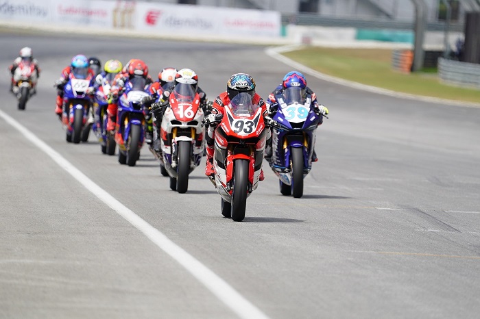 AHRT Dominasi Sepang, Puncaki Klasemen ARRC 2025