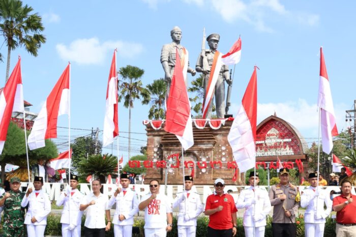 Parade Singasana Merah Putih: Bentangkan Bendera 100 Meter, Tabanan Rayakan HUT ke-81 RI dengan Semangat Kebinekaan