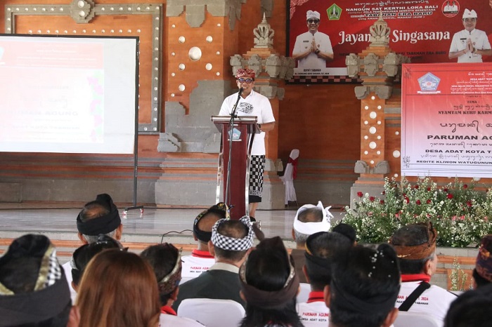 Paruman Agung Pertama Desa Adat Kota Tabanan, Bupati Sanjaya: Wujud Demokrasi dengan Kearifan Lokal