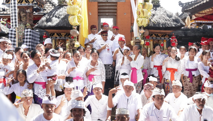 Bupati Tabanan Ajak Masyarakat Selalu Kompak dan Bersatu