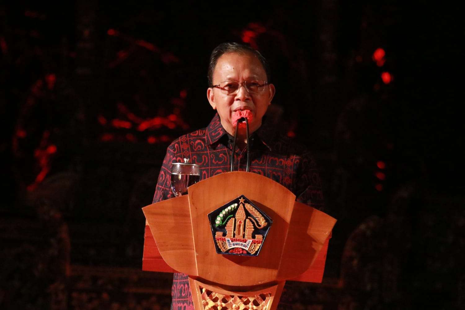 Gubernur Koster: Hadapi Modernitas, Bali Pertahankan Kearifan Lokal Tradisi dan Seni Budaya