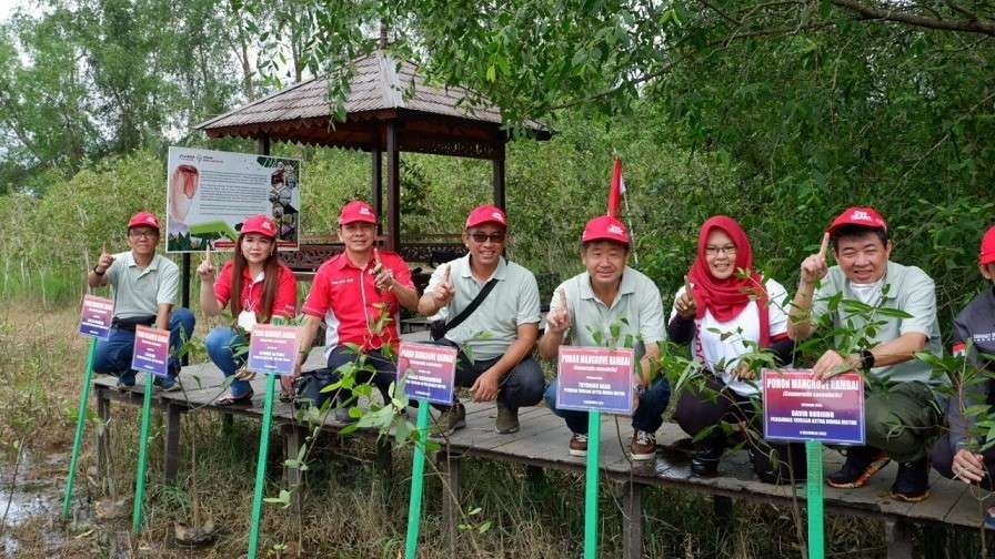 Tanam Seribu Mangrove Rambai, Yayasan AHM Lestarikan Habitat Bekantan
