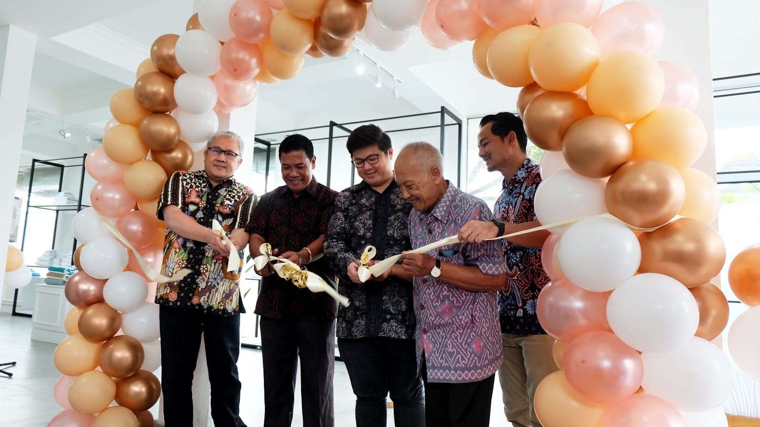 Terry Palmer Hadir di Bali, Bangkitkan Perekonomian Melalui Industri Pariwisata Indonesia
