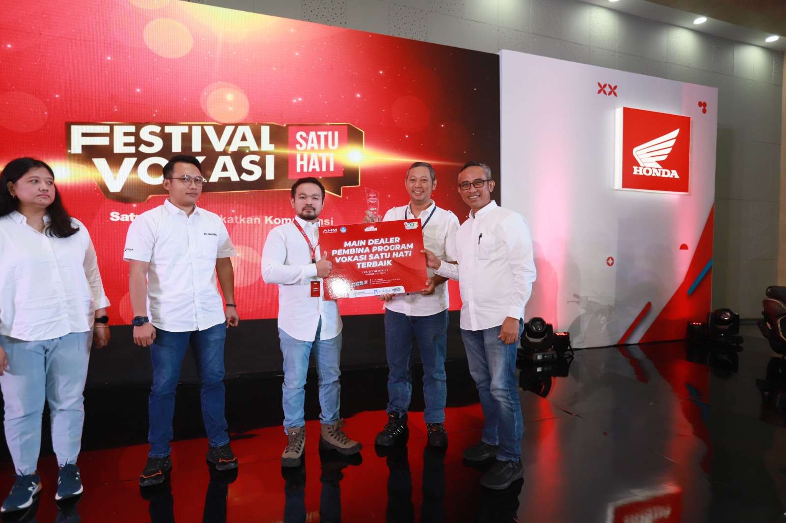 Raih Best Performance 2023 FVSH, Astra Motor Bali Konsisten dalam Pengembangan dan Pembinaan SMK TBSM