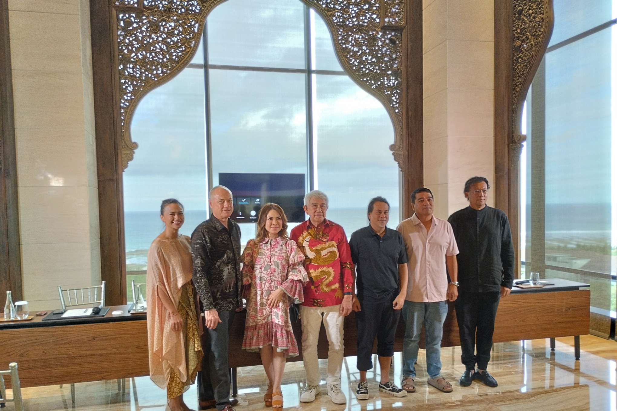 Gelar Konser ‘Dunia Saat Mata Terpejam’ di The Apurva Kempinski, Aksan Sjuman Gandeng Indra Lesmana dan Raul Renanda