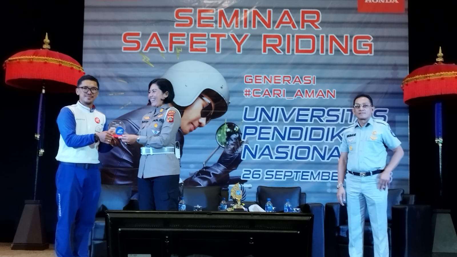 Seminar Safety Riding Undiknas Bersama Astra Motor Bali, Dorong Berperilaku Berkendara dan Berlalu Lintas yang Baik