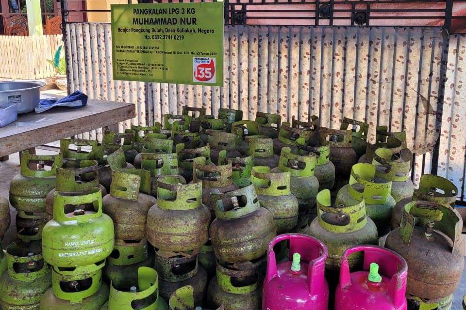 Pertamina Berikan Kenyamanan Masyarakat Libur Lebaran di Bali, Tambah Penyaluran 130 Ribu Lebih Tabung LPG