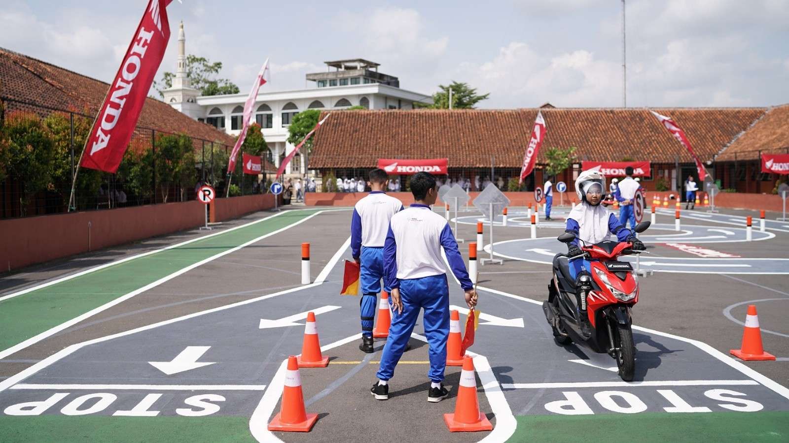 Perluas Komitmen Kampanyekan Keselamatan Berkendara, SRL Astra Honda ke-7 Hadir di Tasikmalaya