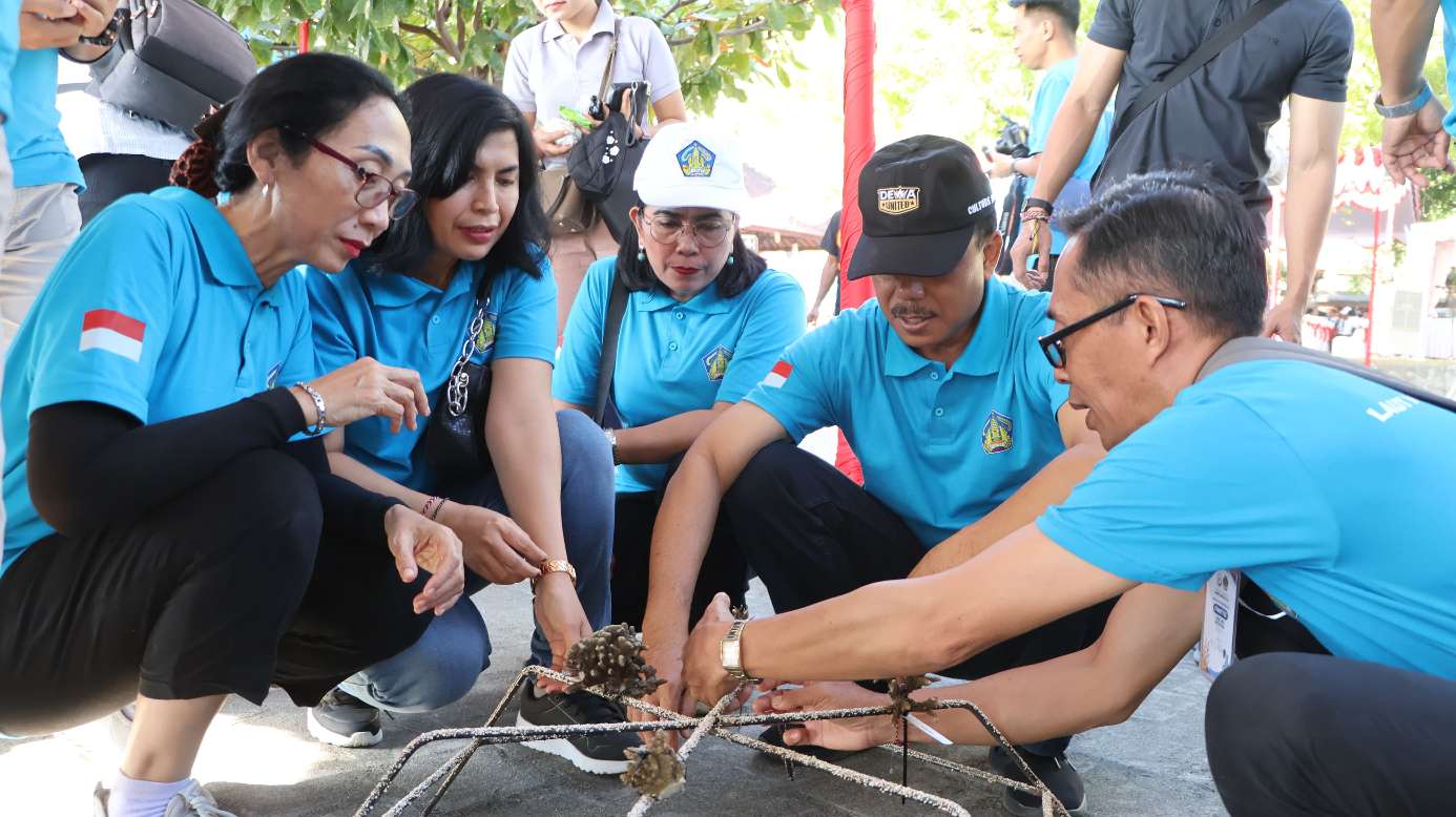 Pemprov Bali Inisiasi Gerakan Bersama Restorasi Terumbu Karang Seluas 2 Hektar di Perairan Pemuteran