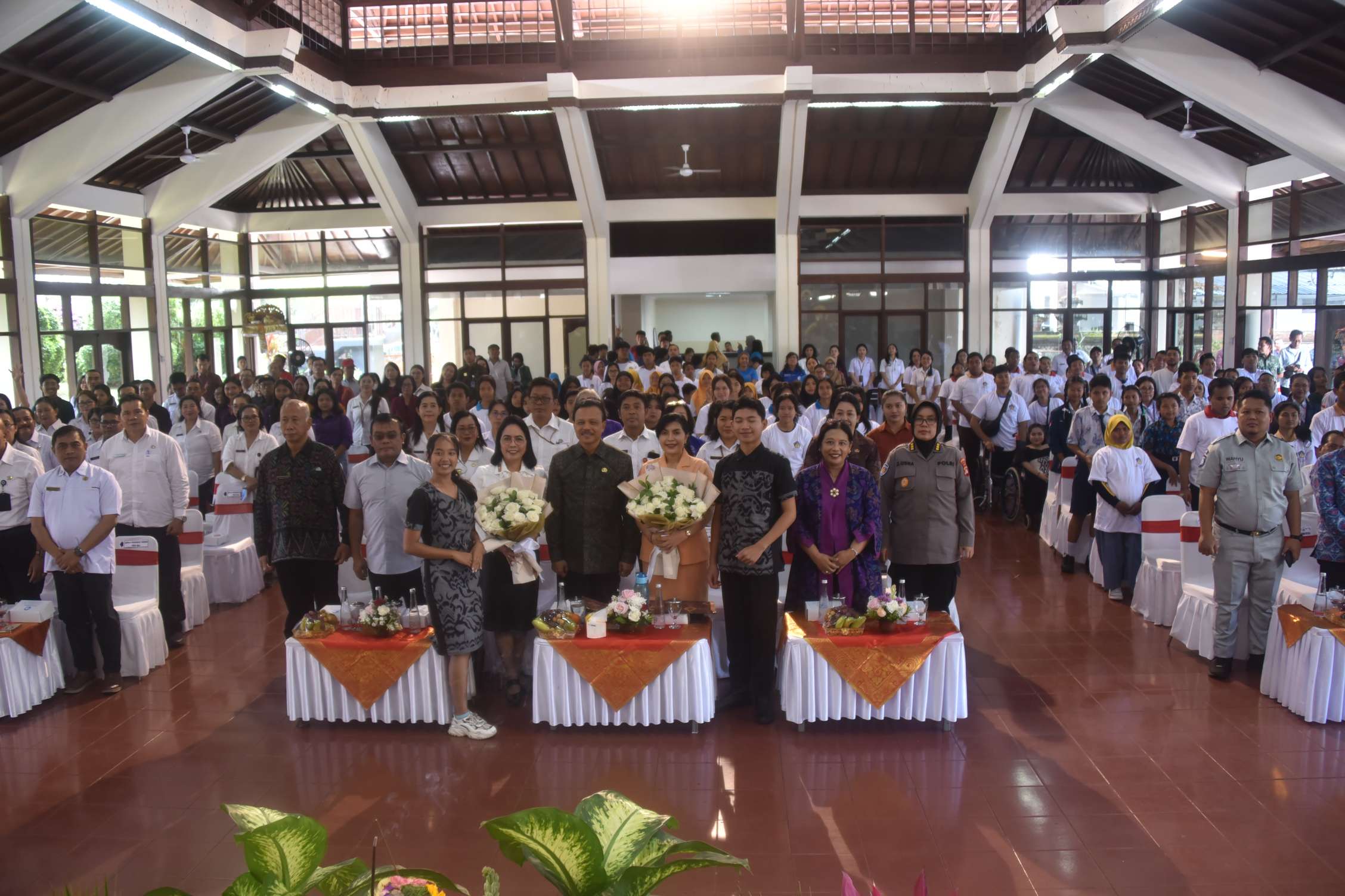 Festival Anak dan Temu Kreasi 2024, Tingkatkan Literasi Keuangan OJK Bali Edukasi Pelajar