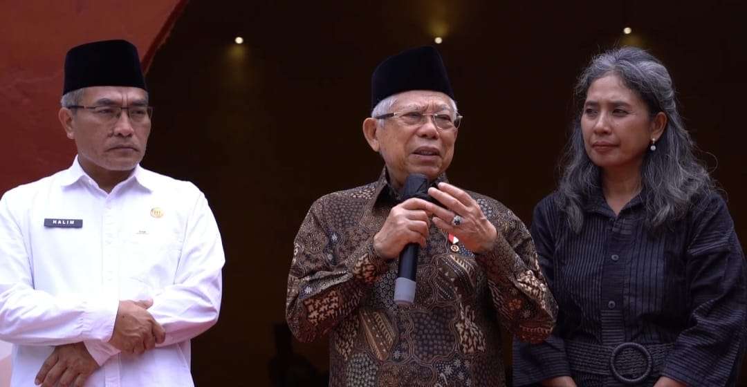 Wapres Ma’ruf Amin Kagumi Keunikan Produk Gerabah Perajin Kasongan