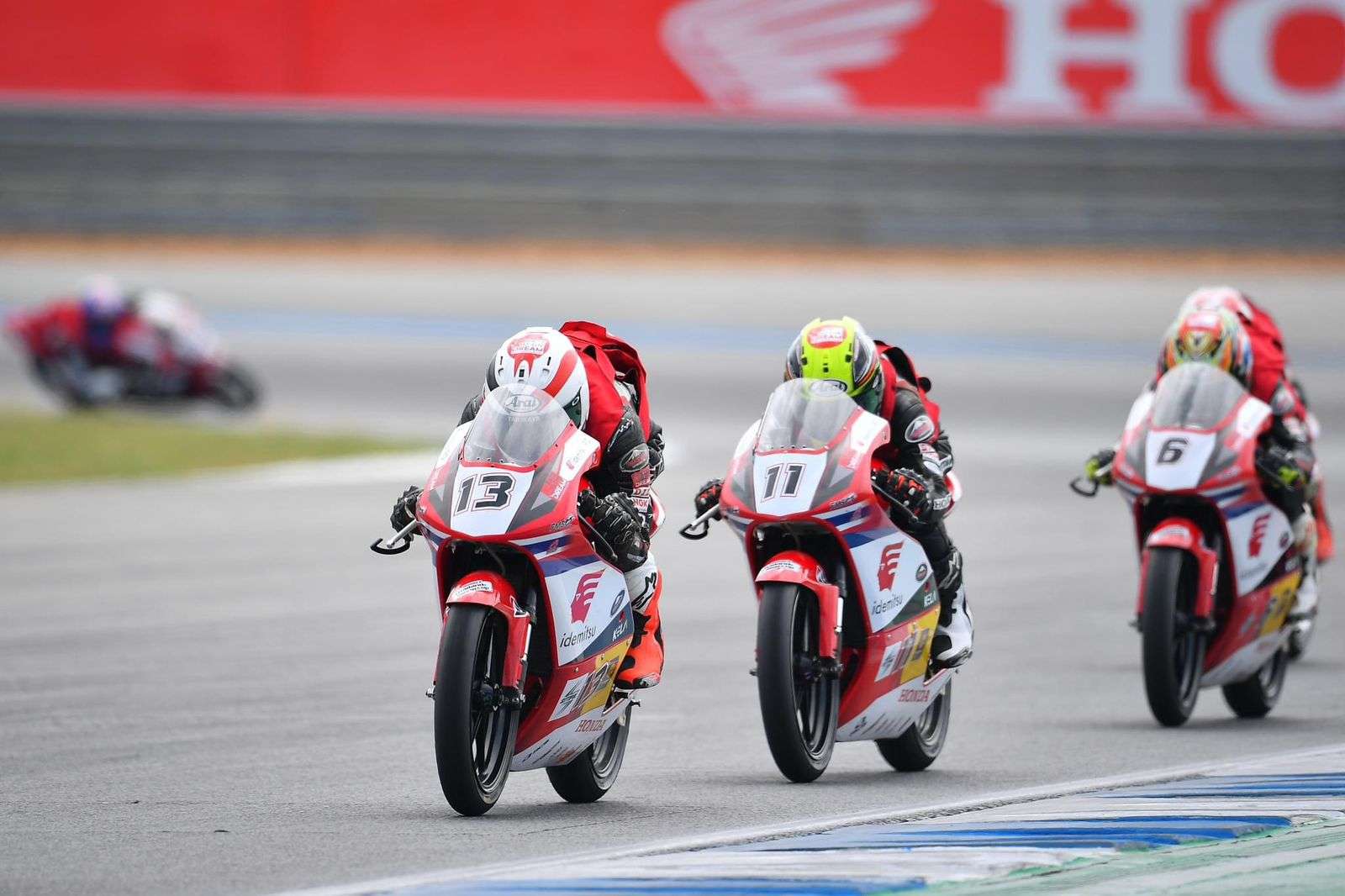 Pebalap Astra Honda Muhammad Badly Persembahkan Podium Perdana di Thailand Talent Cup 2024