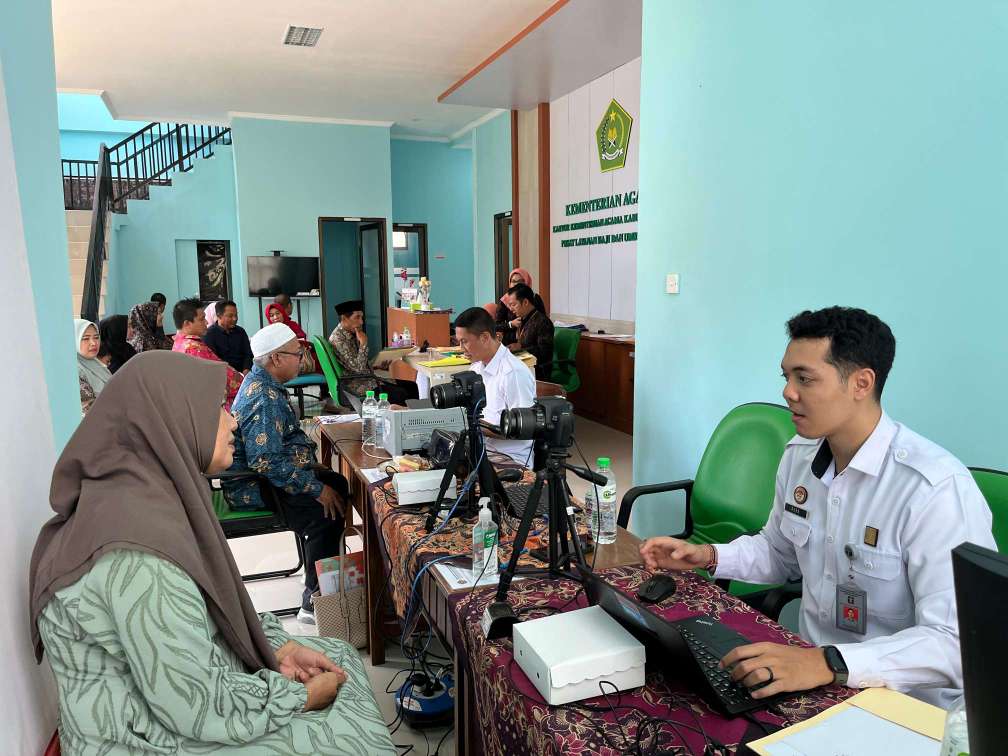 Eazy Passport, Imigrasi Singaraja gelar layanan Paspor Kolektif Haji 2025