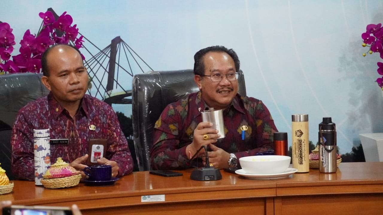 Tak Hanya Sosialisasi, Pemprov Bali ‘Ancam’ Viralkan Instansi yang Abaikan Pembatasan Sampah Plastik