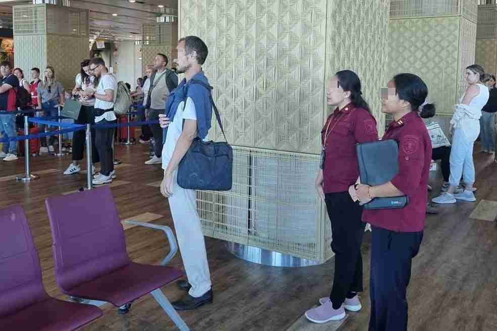 Kisah Tragis Doktor Rusia di Bali: Kehabisan Uang, Terlantar, hingga Dideportasi!