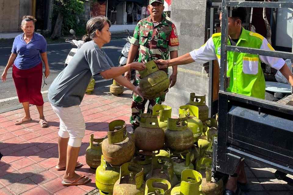 Pertamina Gelar Pasar Murah, Atasi Kelangkaan LPG 3 Kg di Bali