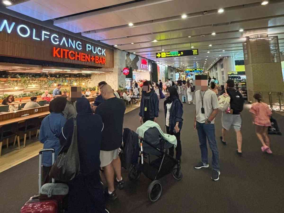 Satu Keluarga asal Irak dengan Paspor Palsu Dideportasi dari Bali