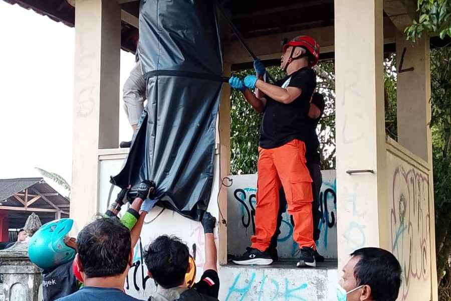 Warga Gamping Digemparkan Penemuan Mayat di Pos Jaga Pasar Hewan