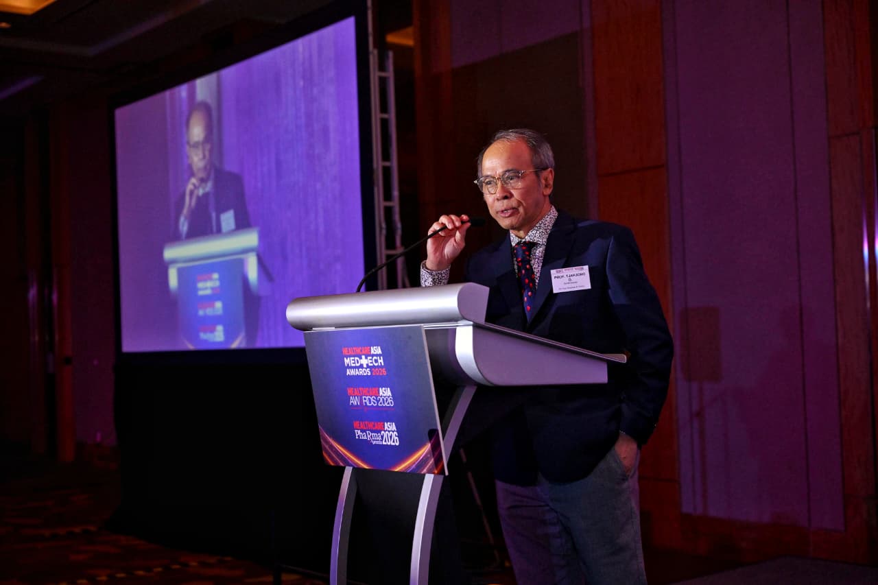 Solusi Modern Mata Kering: Inovasi JEC Raih Penghargaan Internasional Clinical Service Initiative