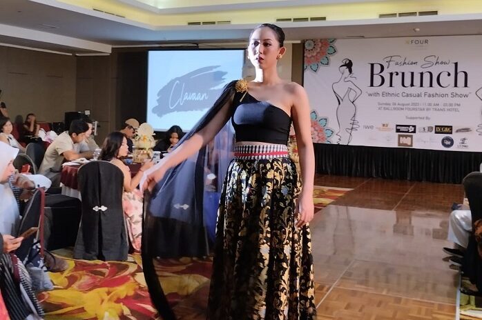 Fashion Show ‘Brunch’ Angkat Karya Etnik dan Produk Lokal Bali