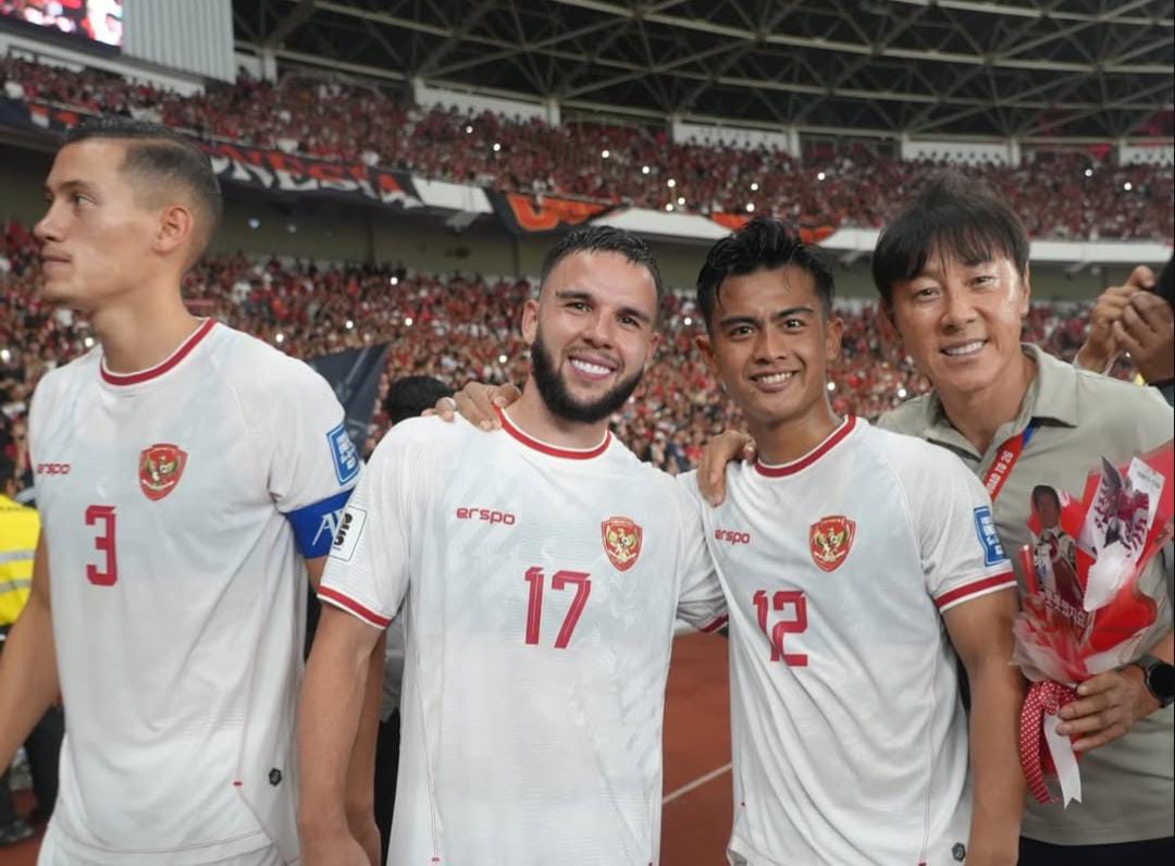 Suporter Timnas Garuda Serukan Nama “Shin Tae Yong” Pada Laga Kontra Irak