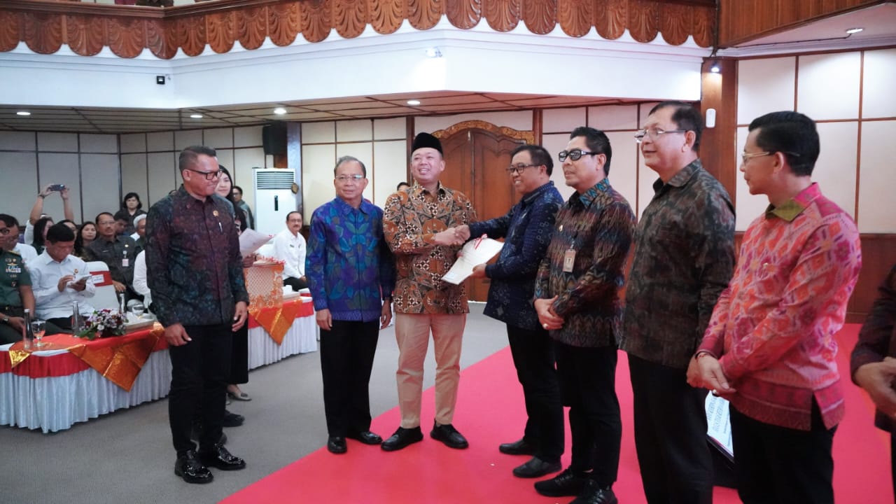 Gubernur Koster Minta Bupati-Wali Kota Stop Izin Hotel, Restoran dan Toko Modern Berjejaring!