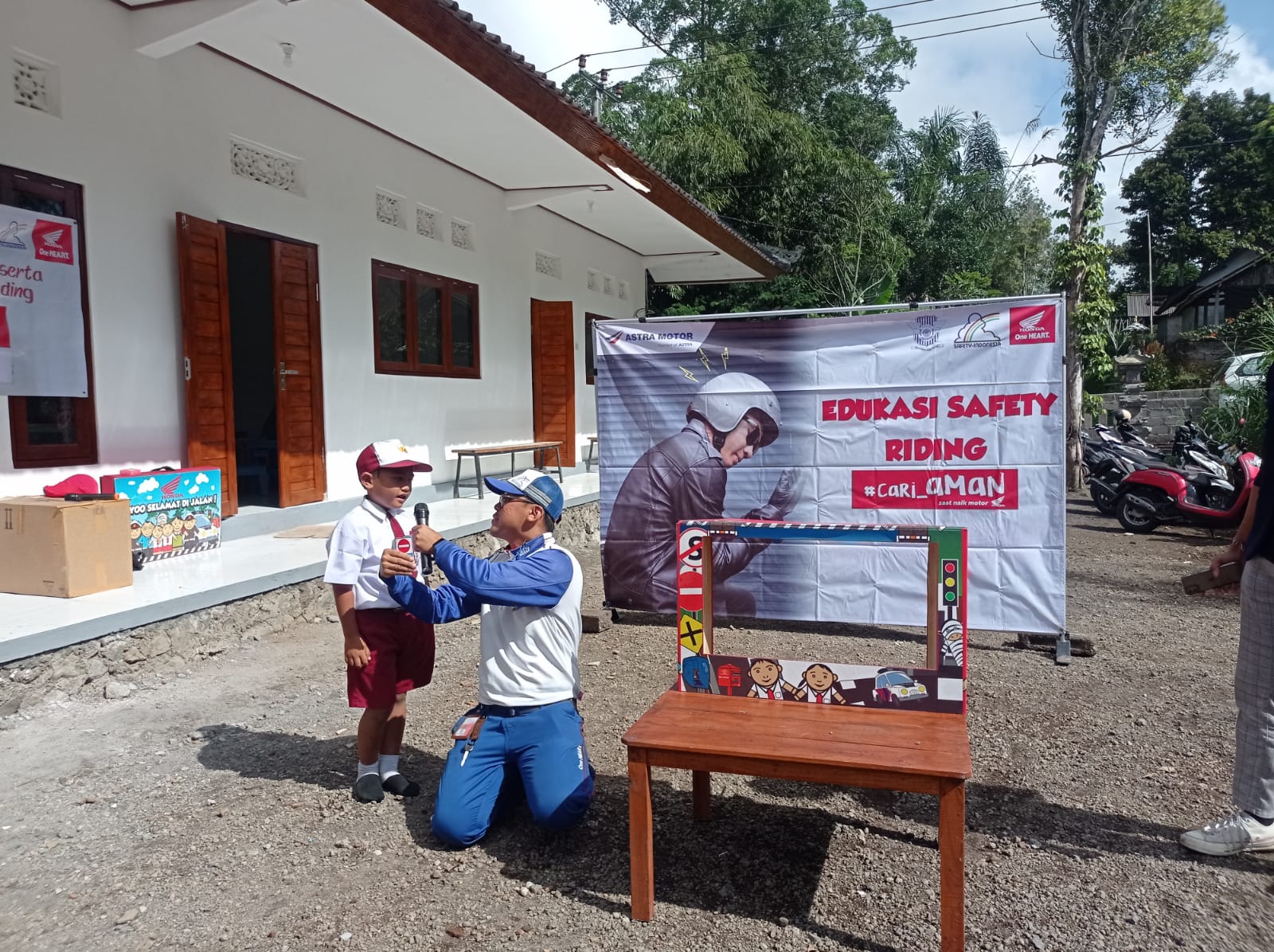 Hari Anak Nasional, Astra Motor Bali Kenalkan Keselamatan Berkendara Sejak Dini