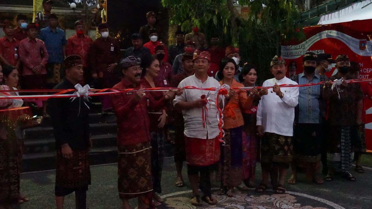 Pameran Potensi Pembangunan dan Kuliner, Bupati Gede Dana Tegaskan Kemandirian Ekonomi