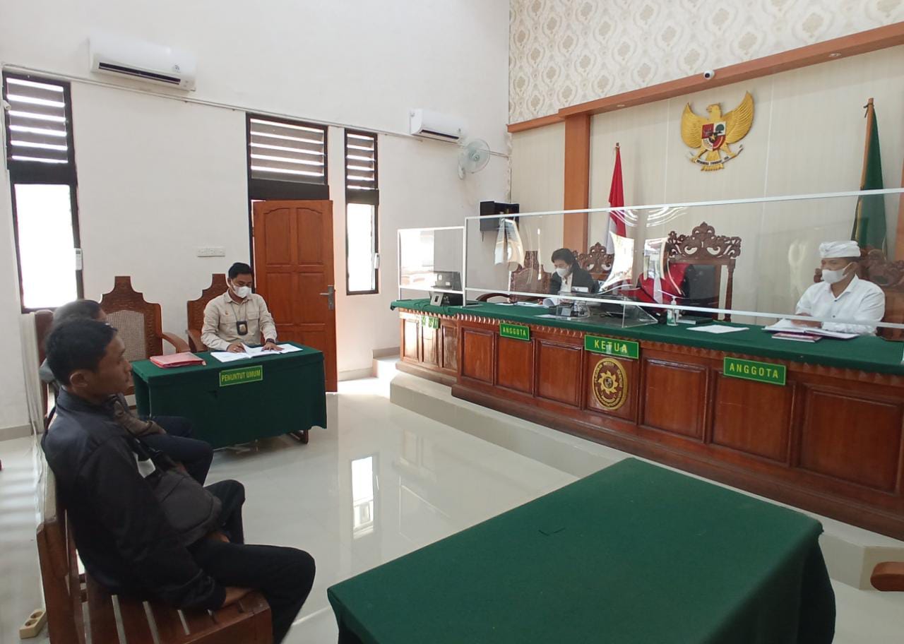 Lima Pelanggar KTR Jalani Sidang Tipiring di PN Denpasar