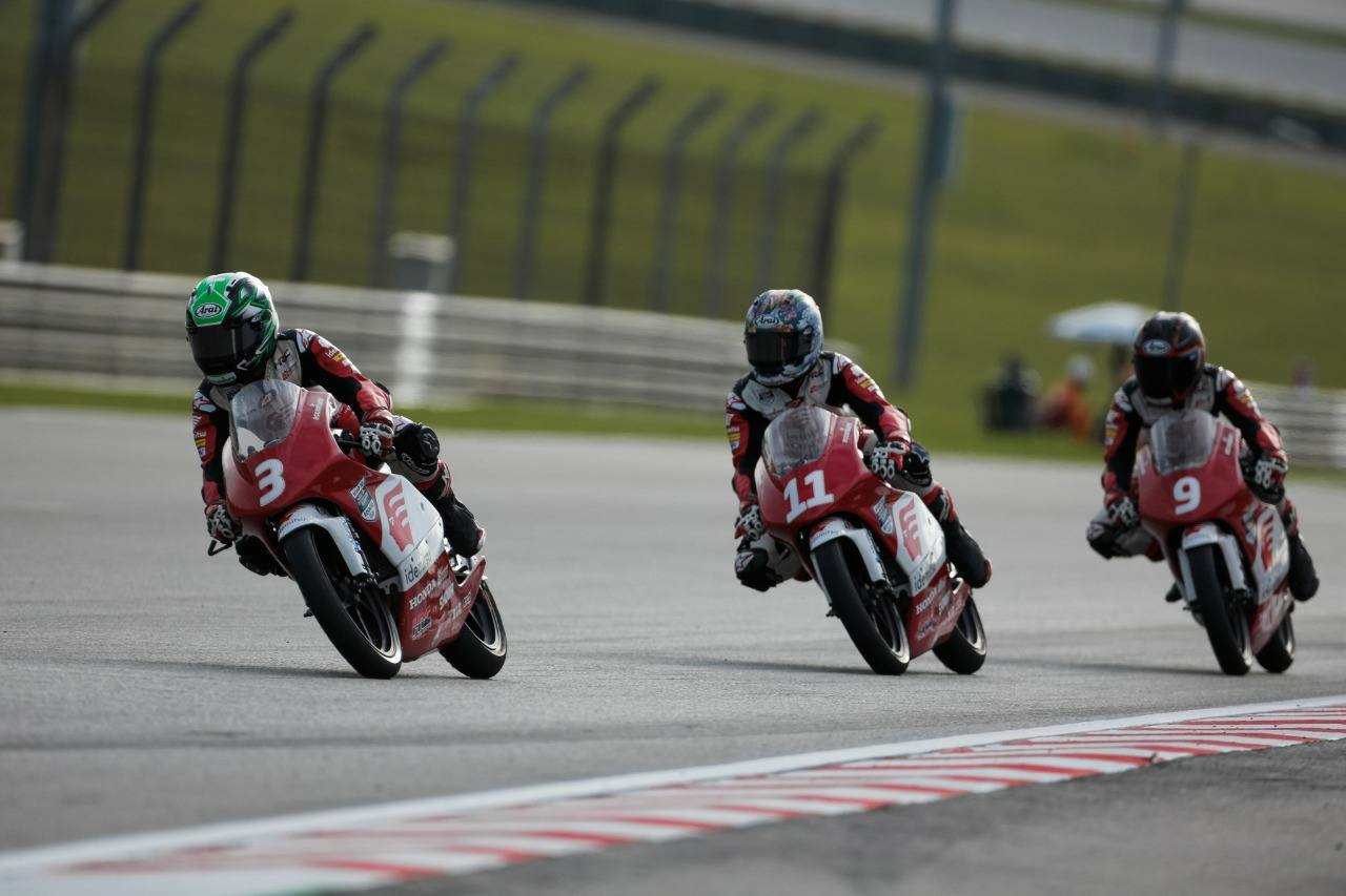 Pebalap Veda Ega Pratama Kembali  Persembahkan Podium di IATC Sepang