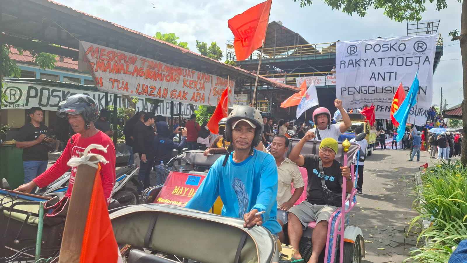 May Day Yogyakarta 2025: Solidaritas Pekerja Tuntut Keadilan dan Perlindungan Aset Rakyat