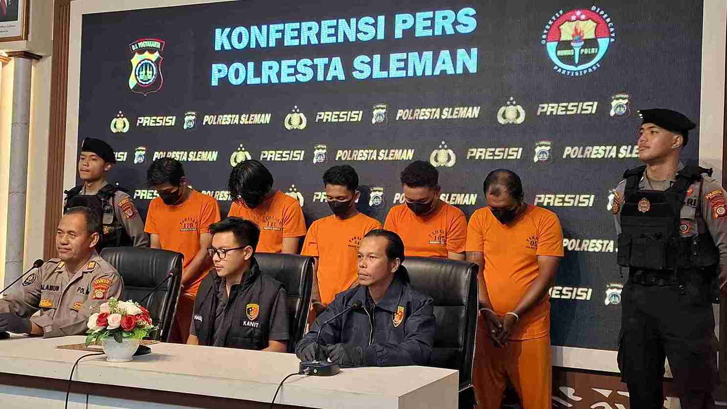 Satu Pelajar Meregang Nyawa, Dua Buron, Misteri Penganiayaan di Angkringan Code Sleman Terkuak!