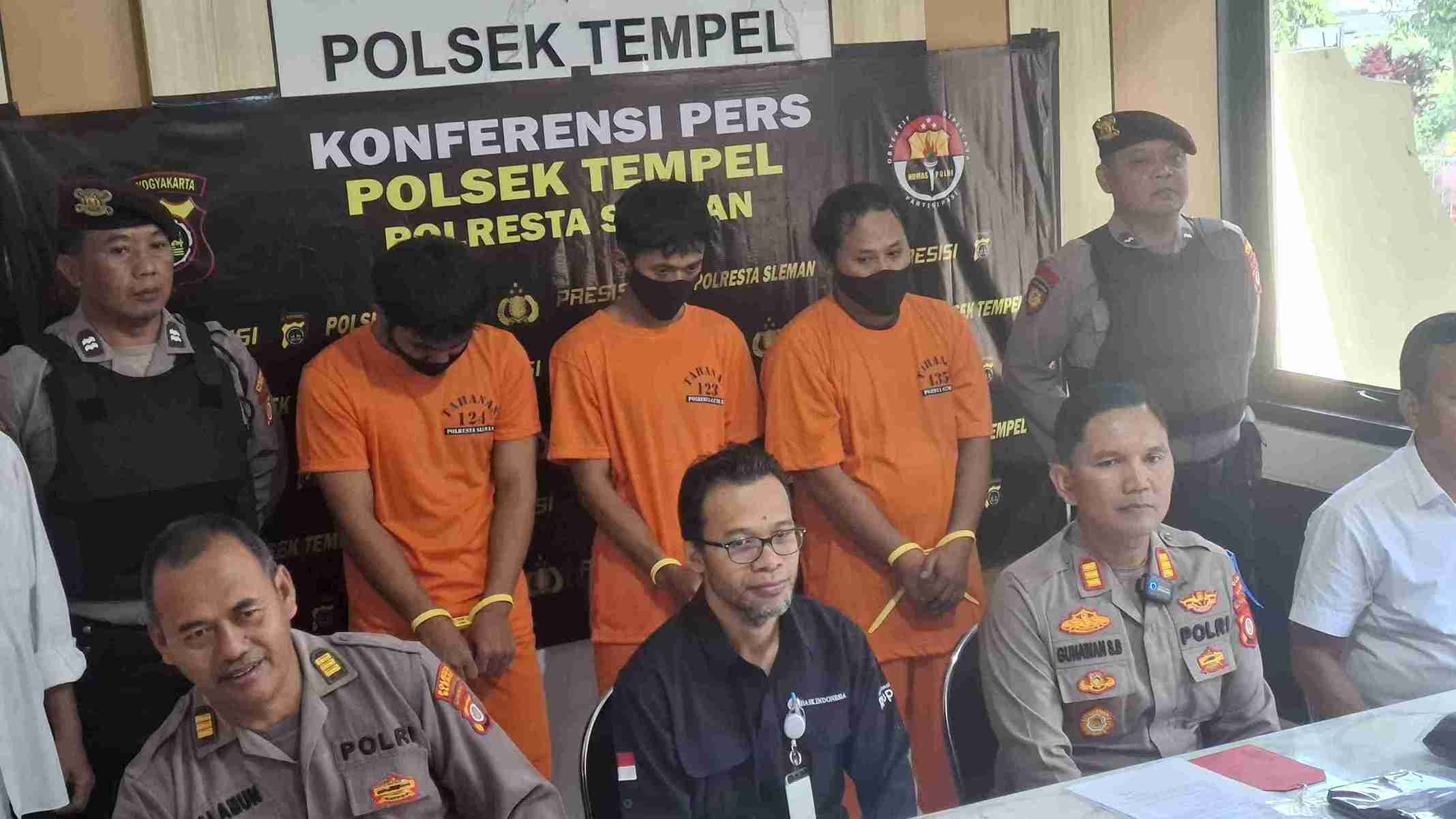 Awas! Penipuan Uang Palsu Modus Top Up DANA Marak, Tiga Pelaku Asal Magelang Diciduk
