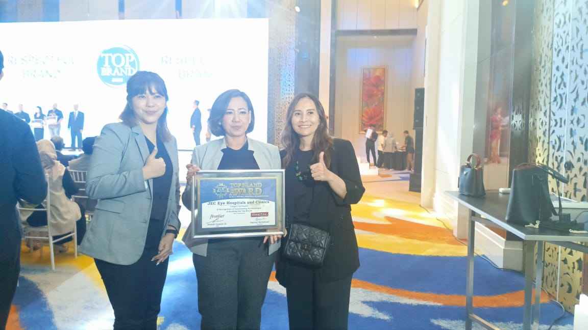 JEC Sabet Penghargaan Top Brand 2025, Perkuat Posisi sebagai Pemimpin Kesehatan Mata di Indonesia