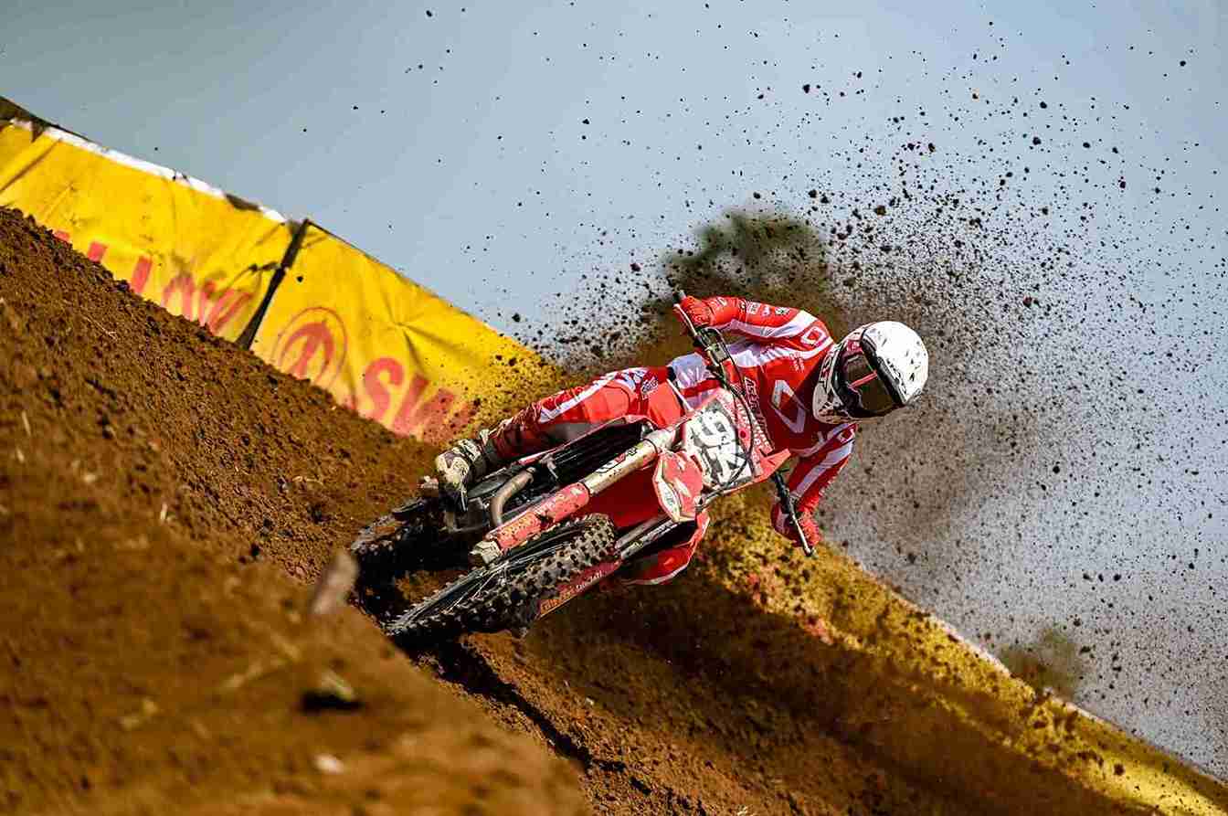Kado Merah Putih dari Arena Balap: Pebalap Astra Honda Raih Prestasi di Momen HUT RI ke-80