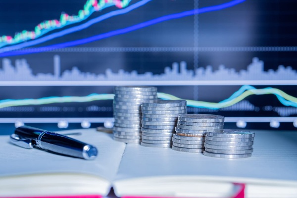 Ekonom UGM Peringatkan Menkeu Purbaya, Penarikan Dana Rp200 Triliun dari BI Berisiko Tekan Rupiah