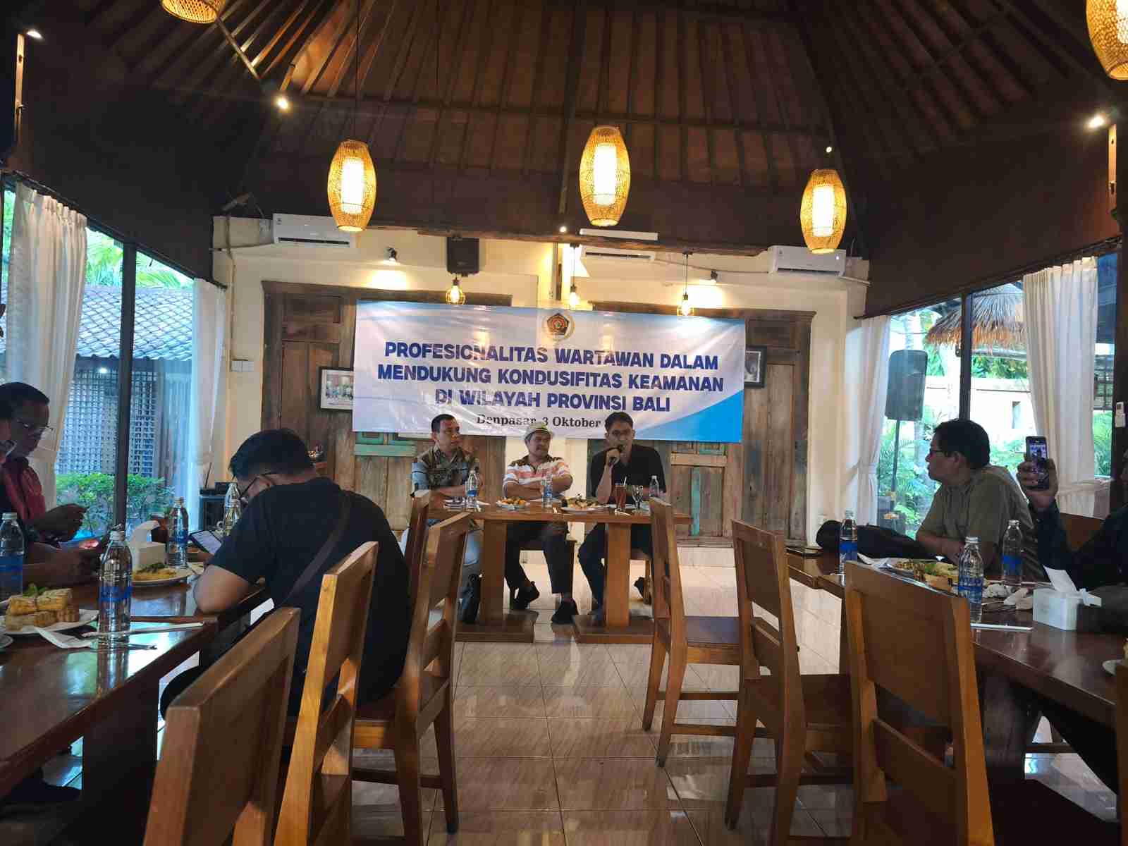 Profesionalitas Wartawan Jadi Kunci Menjaga Kondusifitas Bali.