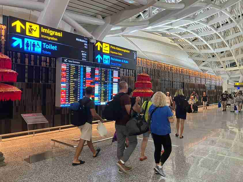 Bandara Ngurah Rai Kembali Normal Pasca Gangguan Listrik, 74 Penerbangan Terdampak