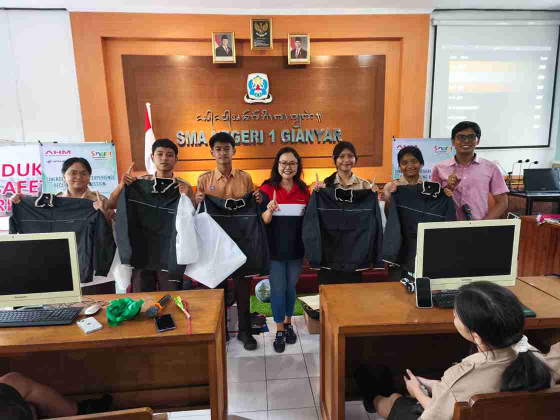 Bali Ajak Pelajar ‘Bersihkan’ Hidup ala Honda, Deklarasikan Gaya Hidup Decluttering