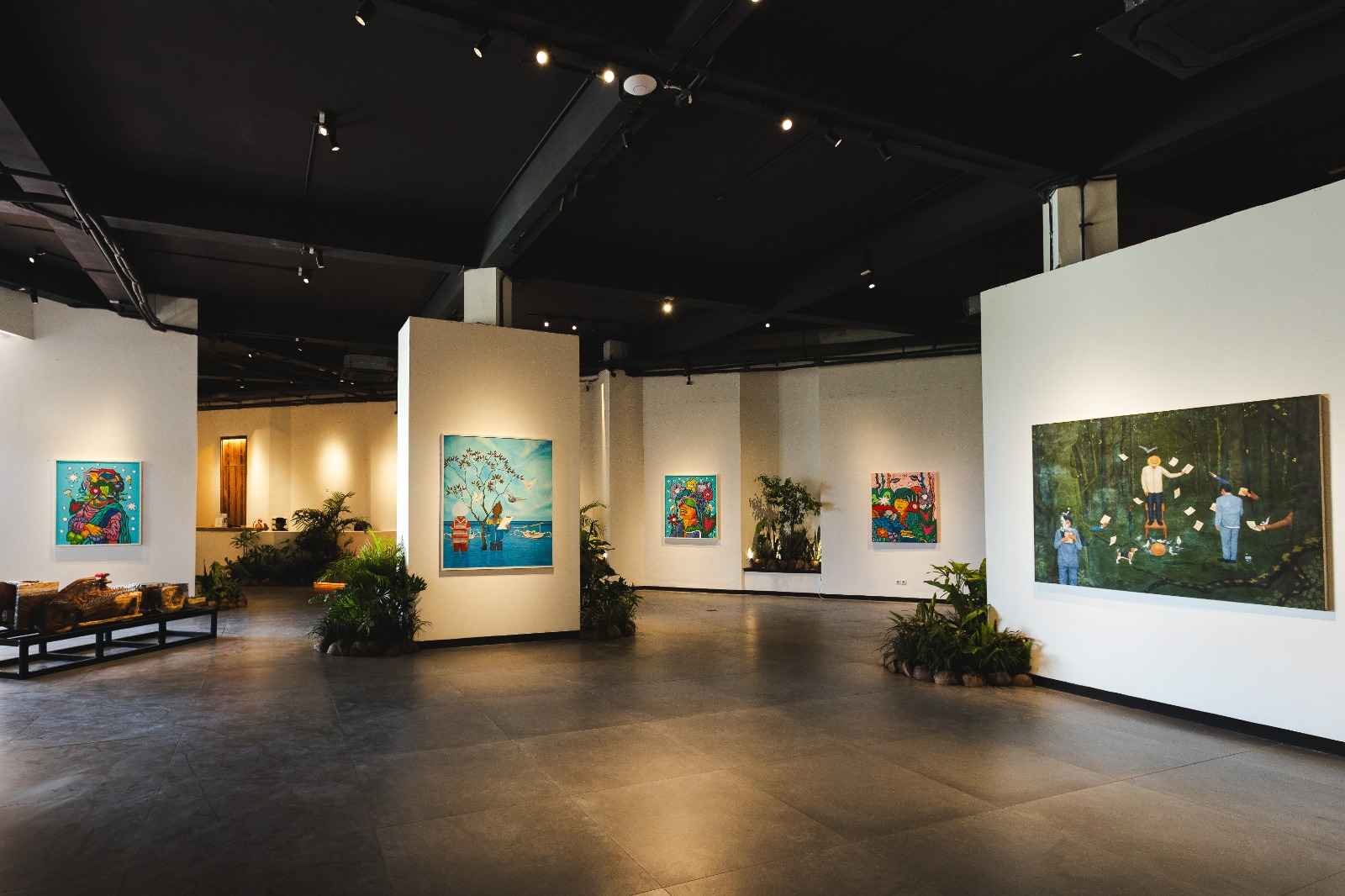 Hubungan Manusia dan Alam Raya: 23 Seniman Rayakan Imajinasi di Pameran Kolektif ‘Liana Reverie’ di Nuanu