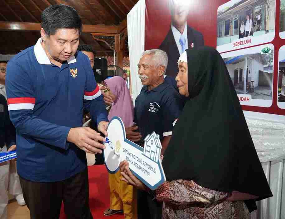 Impian Jadi Nyata! Astra dan Menteri PKP Serahkan Kunci Rumah Layak Huni, Membawa Harapan Baru di Banyumas