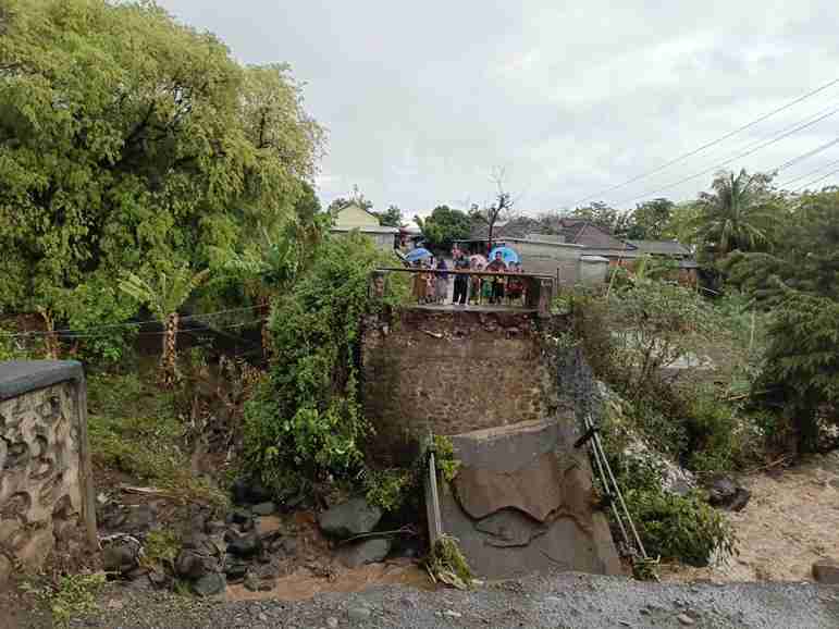 Waspada Hidrometeorologi! Sejumlah Wilayah Terdampak Banjir, Longsor, dan Angin Kencang dalam 48 Jam Terakhir