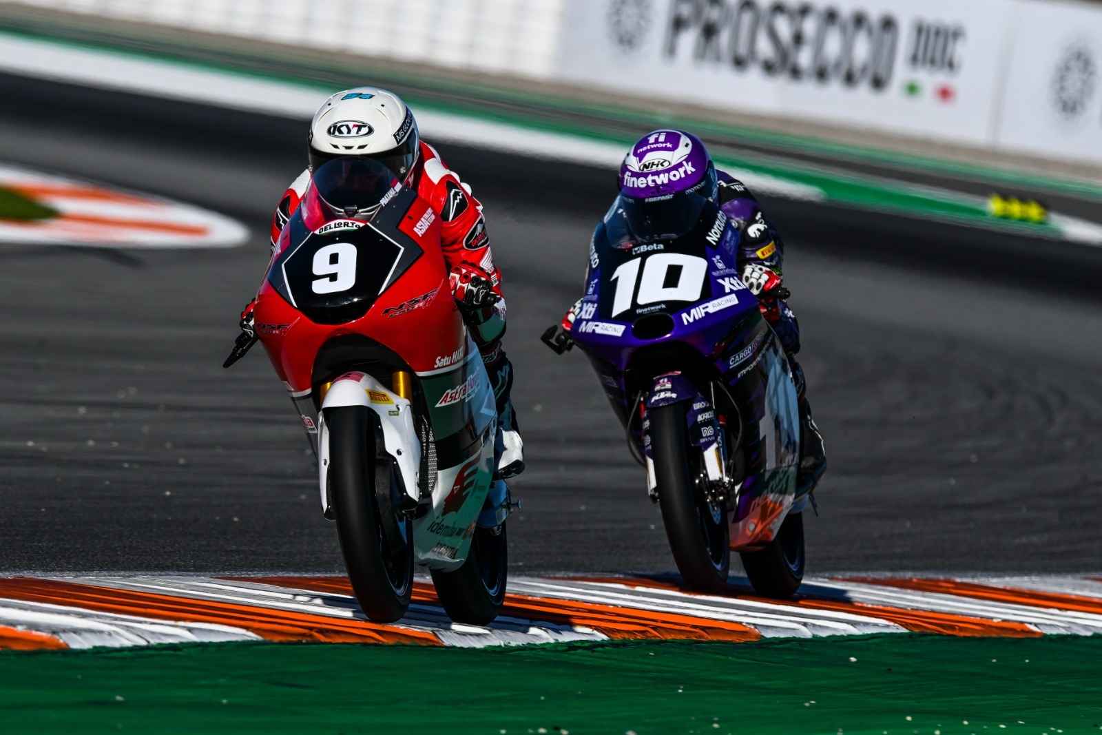 Dari Posisi ke-24 ke Puncak Podium: Ramadhipa Ukir Sejarah ETC, Veda Lolos ke Moto3!