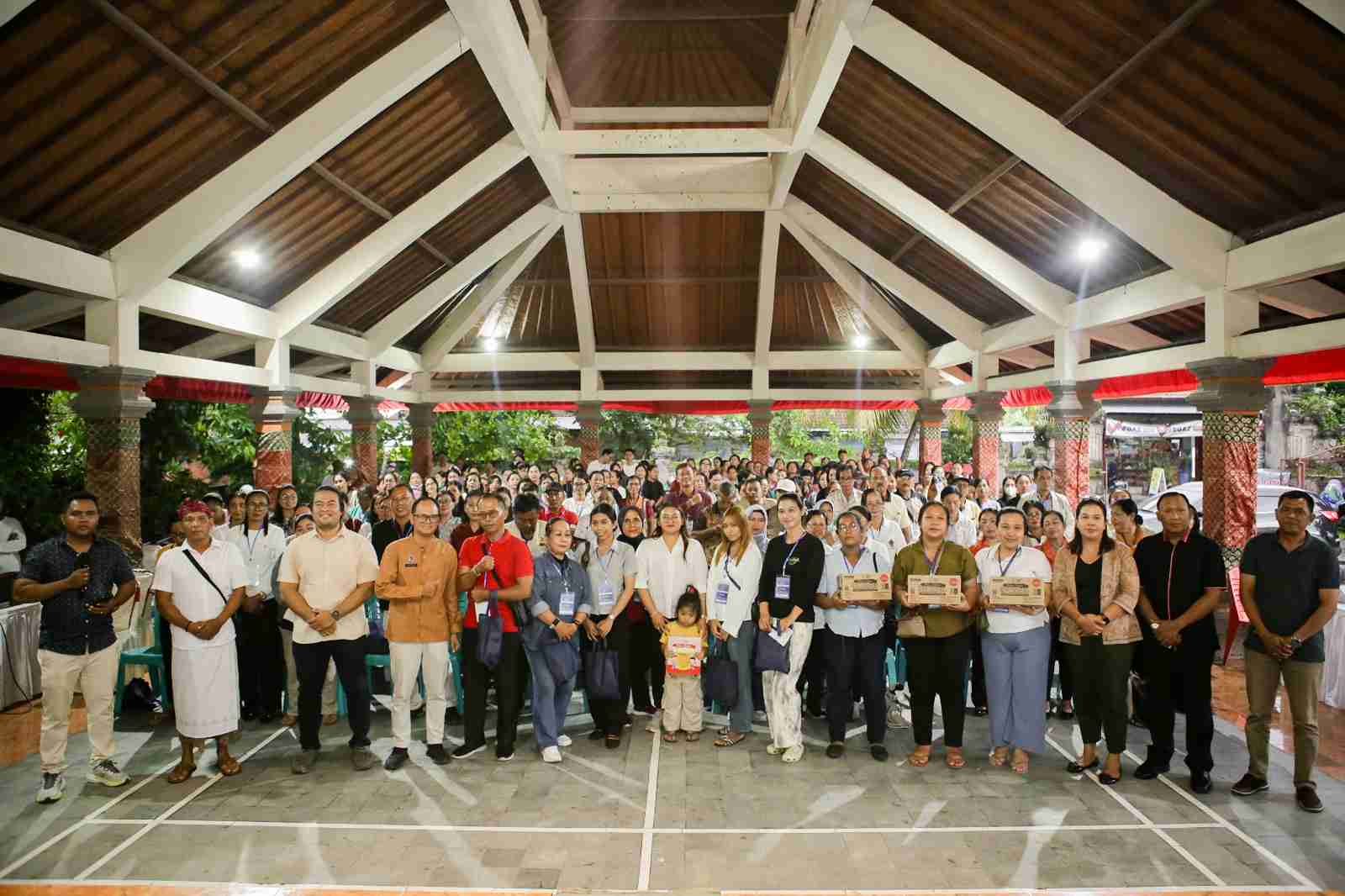 Warga Penguyangan Denpasar Sambut MBG Sebagai Penggerak Roda Ekonomi dan Gizi