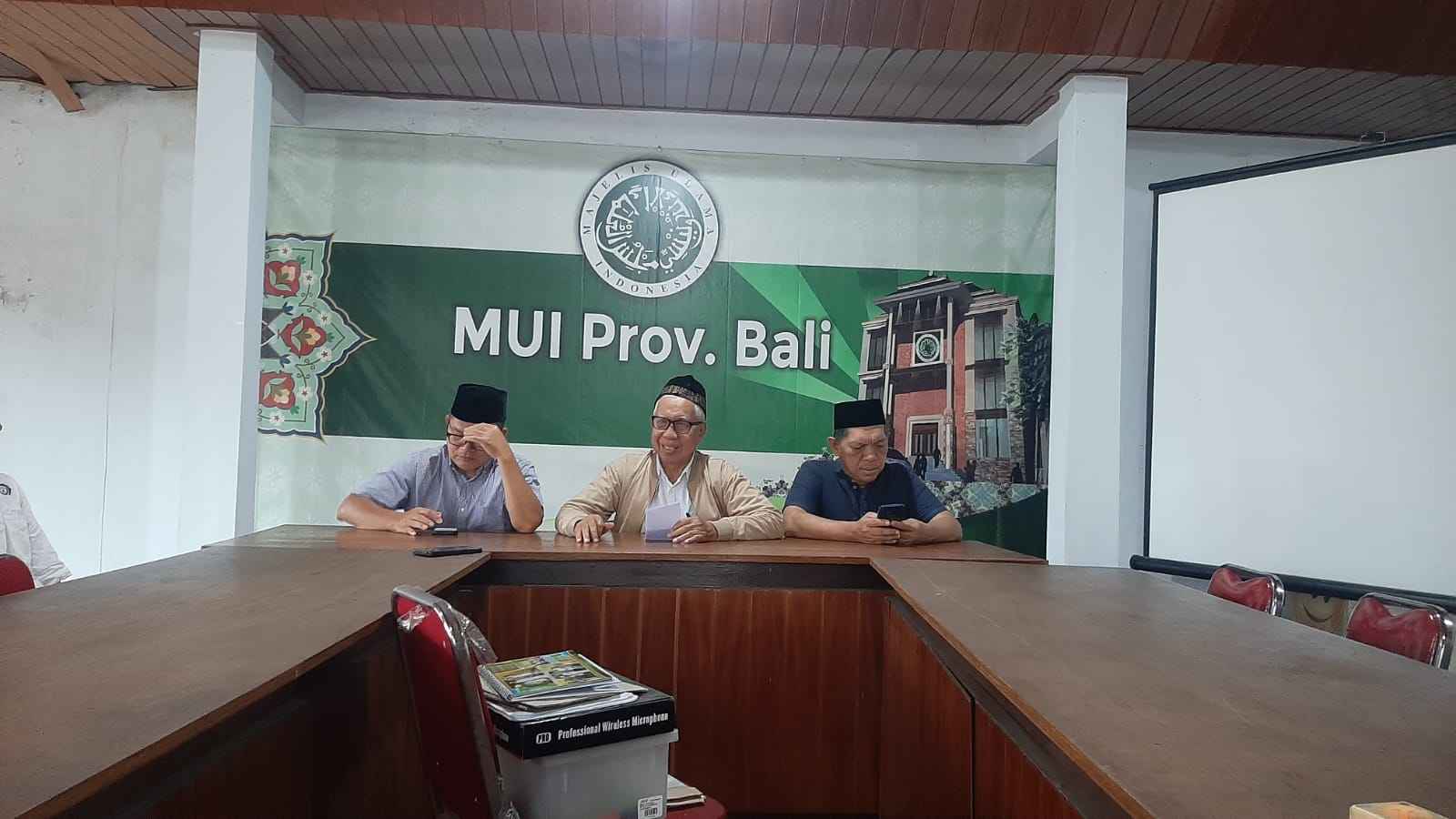 Musda MUI Bali ke-XII: Menguatkan Peran Ulama, Galang Dana Kemanusiaan, dan Dorong Adaptasi Teknologi AI!