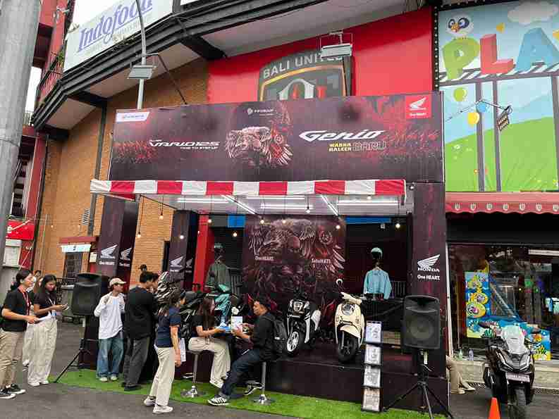 Astra Motor Bali ‘Guncang’ Tribune Voice Bali United dengan Promo Melimpah