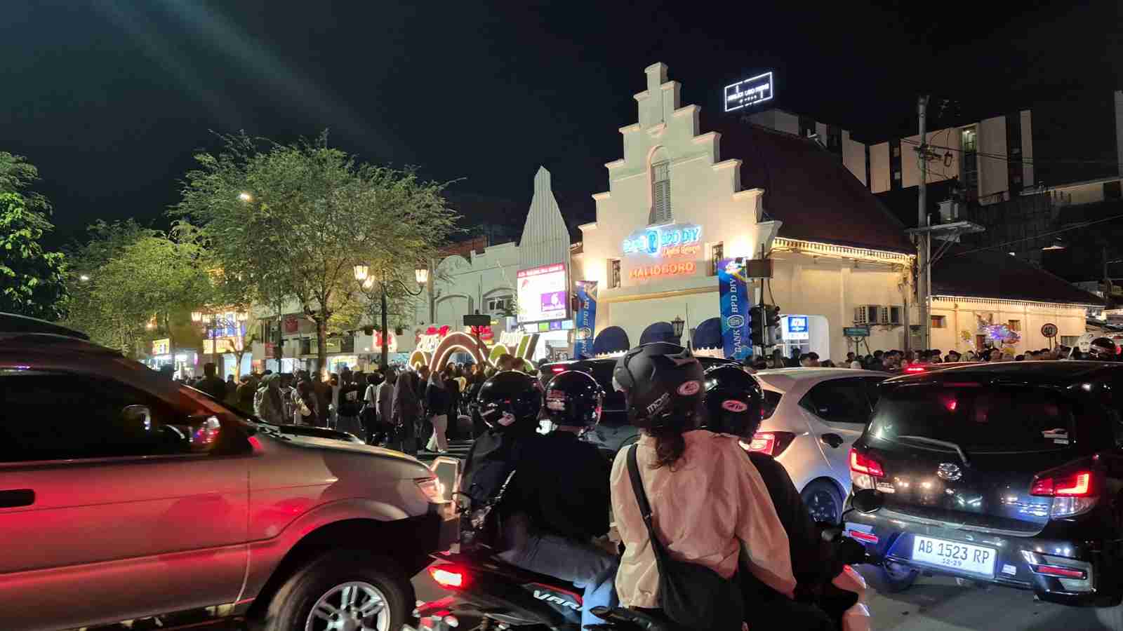 Jogja Memikat Dunia: Rekor Pengunjung Malioboro Naik 1.000 Persen