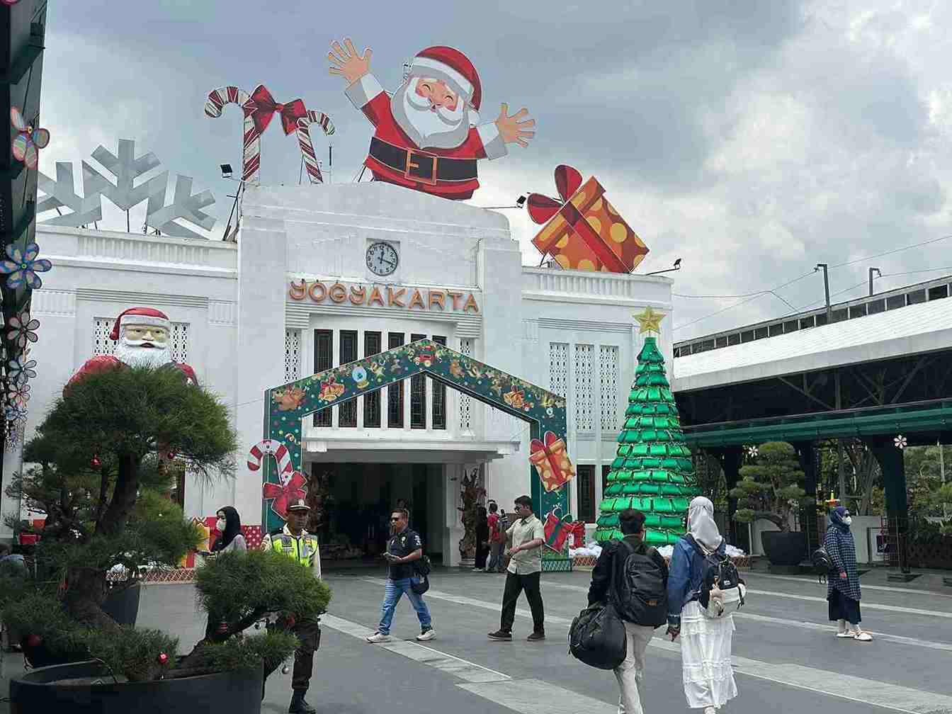 Arus Balik dan Liburan 2026: Volume Penumpang KAI Daop 6 Yogyakarta Melesat 10 Persen!